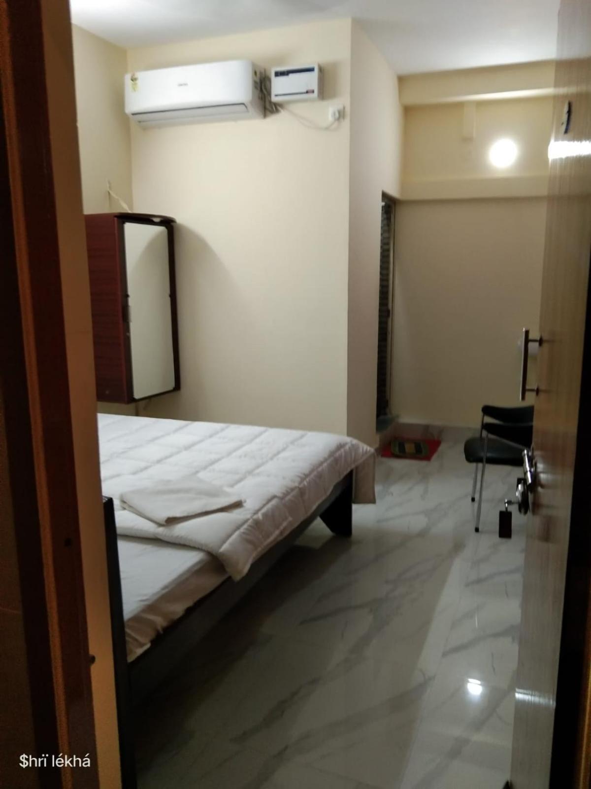 Babu Naidu Residency Appartement Vellore Buitenkant foto